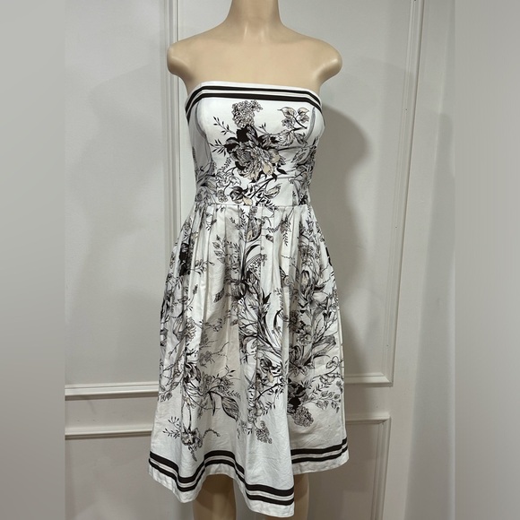 Ann Taylor Dresses & Skirts - AnnTaylor Women's Floral Cotton Strapless Pleated A-Line Fit & Flare Dress Size4